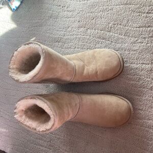 Tan Ugg Boots
